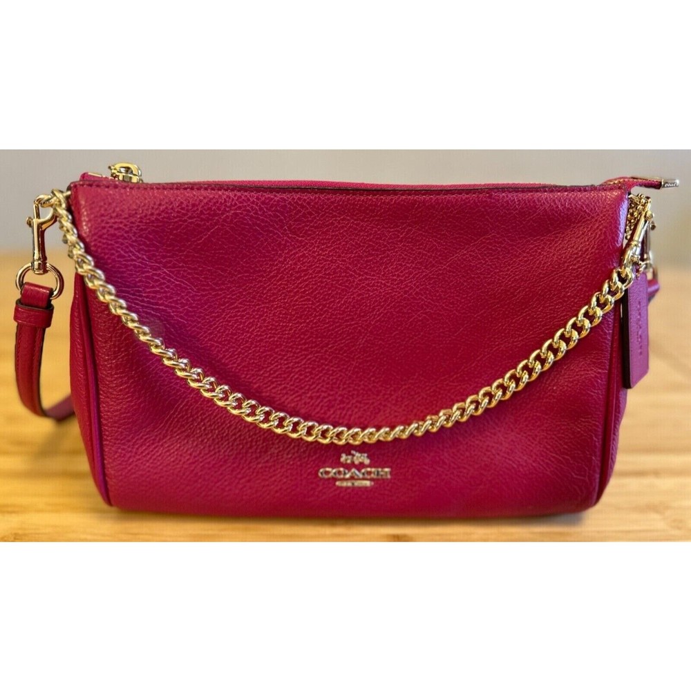 Coach Carrie Crossbody Purse Handbag Magenta Pebble Leather Excellent Condition